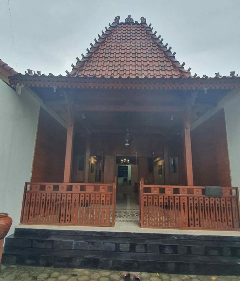 Hotel Joglo 21A Yogyakarta Exterior foto